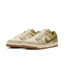 Load image into Gallery viewer, Men's Nike Dunk Low "Pacific Moss"