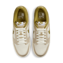 Load image into Gallery viewer, Men's Nike Dunk Low "Pacific Moss"