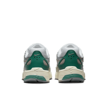 Load image into Gallery viewer, Men's Nike P-6000 PRM "Light Bone Bicoastal"