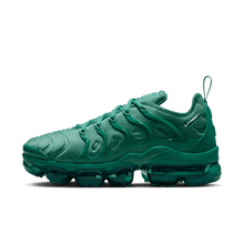 Load image into Gallery viewer, Women's Nike Air VaporMax Plus "Bicoastal Emerald Green"