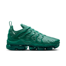 Load image into Gallery viewer, Women's Nike Air VaporMax Plus "Bicoastal Emerald Green"