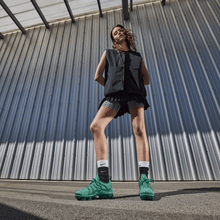 Load image into Gallery viewer, Women's Nike Air VaporMax Plus "Bicoastal Emerald Green"