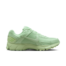 Load image into Gallery viewer, Men's Nike Zoom Vomero 5 "Vapor Green"