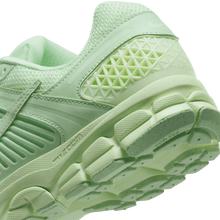 Load image into Gallery viewer, Men's Nike Zoom Vomero 5 "Vapor Green"