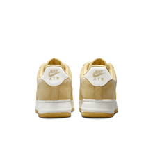 Load image into Gallery viewer, Men's Nike Air Force 1 '07 LV8 "Buff Gold"