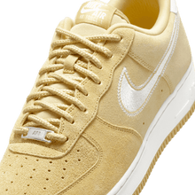 Load image into Gallery viewer, Men's Nike Air Force 1 '07 LV8 "Buff Gold"