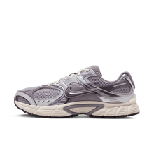 Load image into Gallery viewer, Men's Nike V5 RNR "Cement Grey"