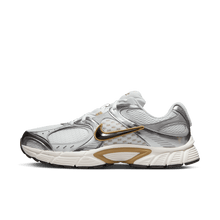 Load image into Gallery viewer, Men's Nike V5 RNR "Parachute Beige Metallic Pewter"