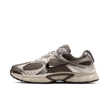 Load image into Gallery viewer, Men's Nike V5 RNR "Cave Stone"