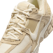 Load image into Gallery viewer, Women's Nike Zoom Vomero 5 "Beach"