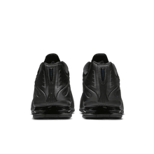 Load image into Gallery viewer, Men's Nike Shox R4 "Triple Black"