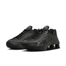 Load image into Gallery viewer, Men's Nike Shox R4 "Triple Black"