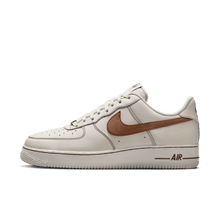 Load image into Gallery viewer, Men's Nike Air Force 1 '07 LV8 "Ivory Saddle Brown"