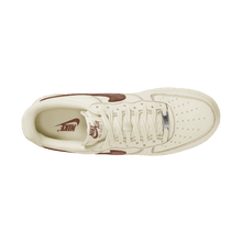 Load image into Gallery viewer, Men's Nike Air Force 1 '07 LV8 "Ivory Saddle Brown"