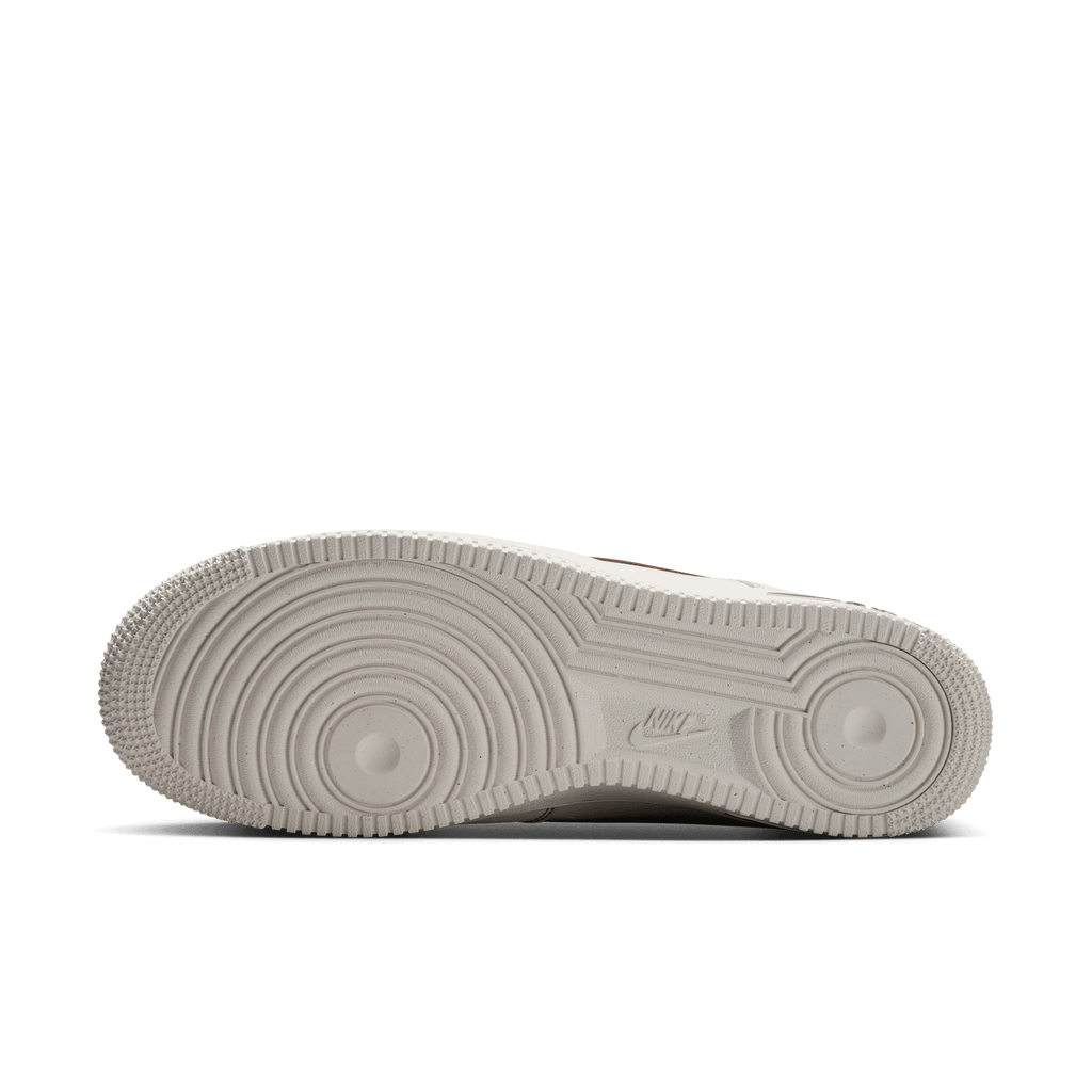 Men's Nike Air Force 1 '07 LV8 "Ivory Saddle Brown"
