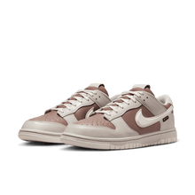 Load image into Gallery viewer, Men's Nike Dunk Low GORE-TEX "Light Bone Mink Brown Sail"