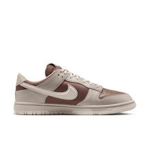Load image into Gallery viewer, Men's Nike Dunk Low GORE-TEX "Light Bone Mink Brown Sail"