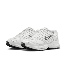 Load image into Gallery viewer, Women's Nike Air Pegasus 2005 "Summit White"