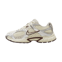 Load image into Gallery viewer, Women's Nike V5 RNR "Sail Fauna Brown"
