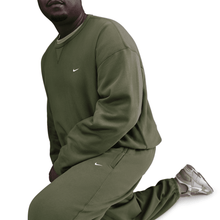 Load image into Gallery viewer, Men's Nike Solo Swoosh Cuffed Fleece Pants
