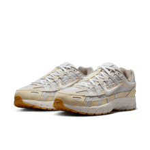 Load image into Gallery viewer, Women's Nike P-6000 "Photon Dust Light Khaki"