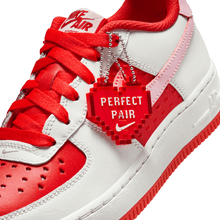 Load image into Gallery viewer, Big Kids' AIR FORCE 1 BG