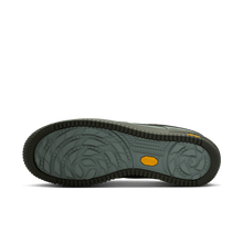 Load image into Gallery viewer, Men's Air Force 1 GTX Vibram "Clay Green"