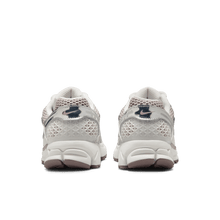 Load image into Gallery viewer, Women's Nike Zoom Vomero 5 "Chrome Platinum Violet"
