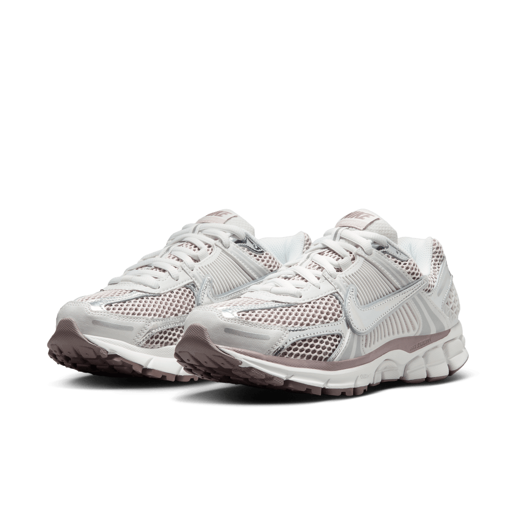 Women's Nike Zoom Vomero 5 "Chrome Platinum Violet"