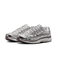 Load image into Gallery viewer, Women's Nike P-6000 "Platinum Violet"