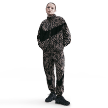 Load image into Gallery viewer, Women's Nike Sportswear Woven Printed Jackets