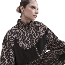 Load image into Gallery viewer, Women's Nike Sportswear Woven Printed Jackets