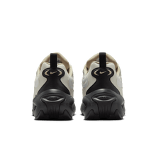 Load image into Gallery viewer, Women's Nike Air Max Portal "Phantom Black"