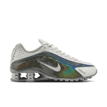 Load image into Gallery viewer, Women's Nike Shox R4 "White Iridescent"