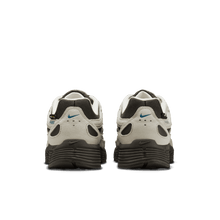 Load image into Gallery viewer, Men's Nike P-6000 Premium CORDURA® "Light Orewood Brown &amp; Green Abyss"