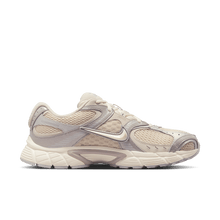 Load image into Gallery viewer, Men's Nike V5 RNR "Oatmeal Pale Ivory"