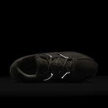 Load image into Gallery viewer, Men's Nike V5 RNR "Oatmeal Pale Ivory"