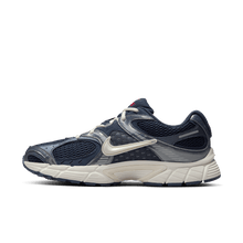 Load image into Gallery viewer, Men's Nike V5 RNR "Independence Day"