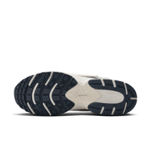 Load image into Gallery viewer, Men's Nike V5 RNR "Independence Day"