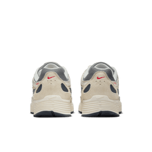 Load image into Gallery viewer, Men's Nike P-6000 " Independence Day"