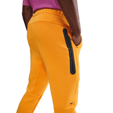 Load image into Gallery viewer, Men's Nike Tech Fleece Jogger