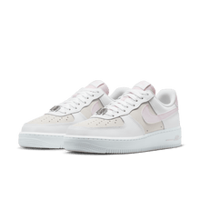 Load image into Gallery viewer, Women's Nike Air Force 1 '07 SE "Bleached Lilac"