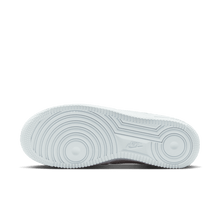 Load image into Gallery viewer, Women's Nike Air Force 1 '07 SE "Bleached Lilac"