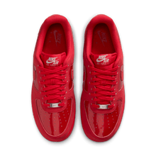 Load image into Gallery viewer, Women's Nike Air Force 1 '07 SE “Red Patent”