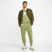 Load image into Gallery viewer, Men's Nike Sportswear Club Fleece Joggers