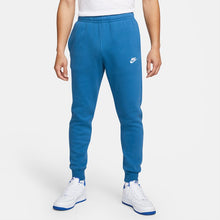 Load image into Gallery viewer, Nike Sportswear Club Fleece