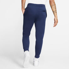Load image into Gallery viewer, Men's Nike Sportswear Club Fleece Joggers