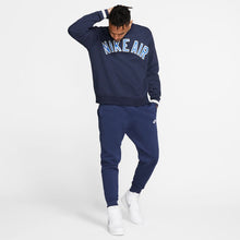 Load image into Gallery viewer, Men's Nike Sportswear Club Fleece Joggers