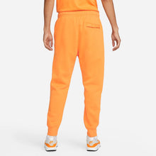 Load image into Gallery viewer, Nike Sportswear Club Fleece