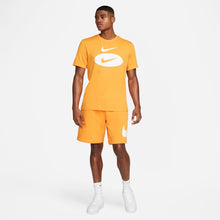 Load image into Gallery viewer, Men's Nike Sportswear Club Graphic Shorts